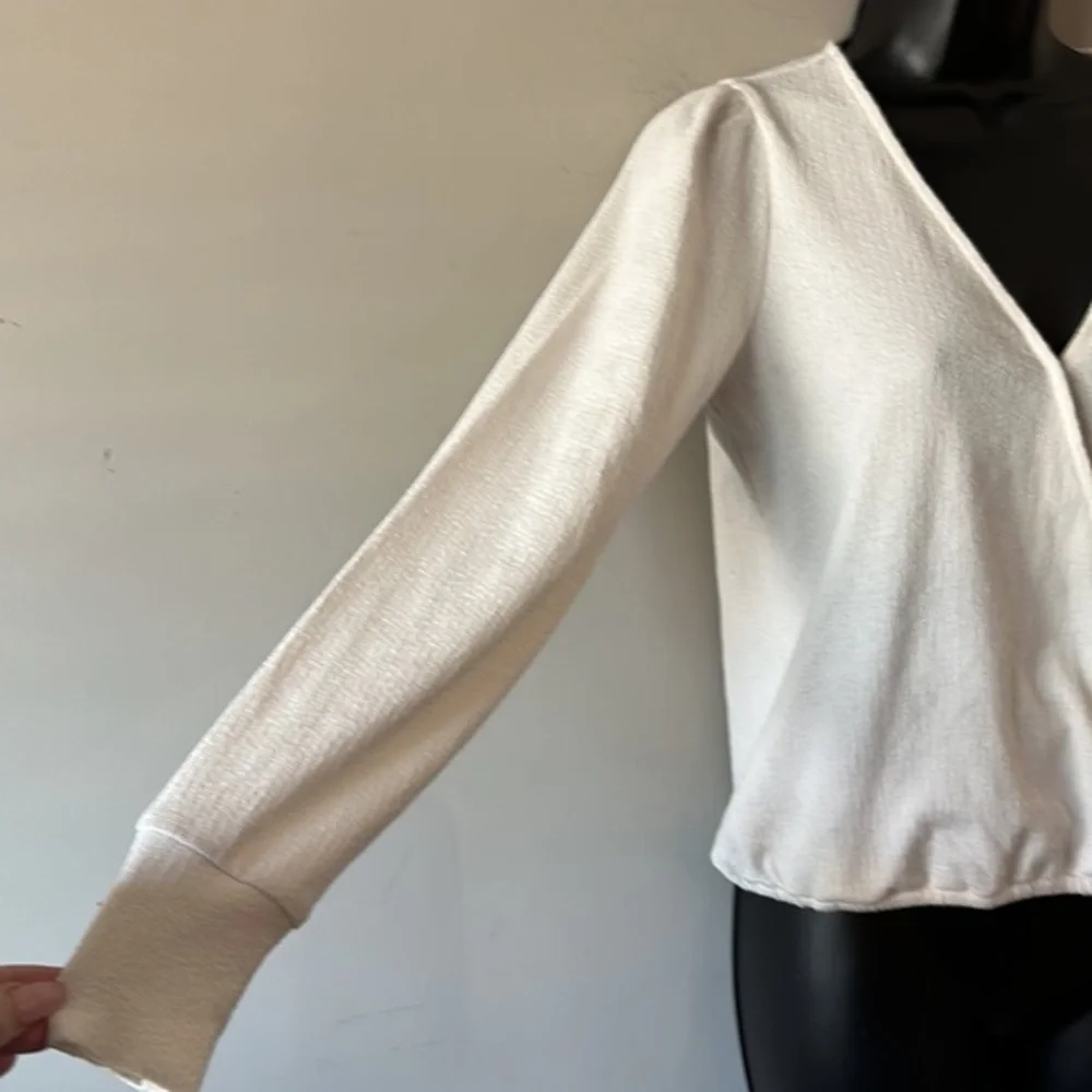 Madewell texture & thread puff sleeve faux wrap top CREAM size XS